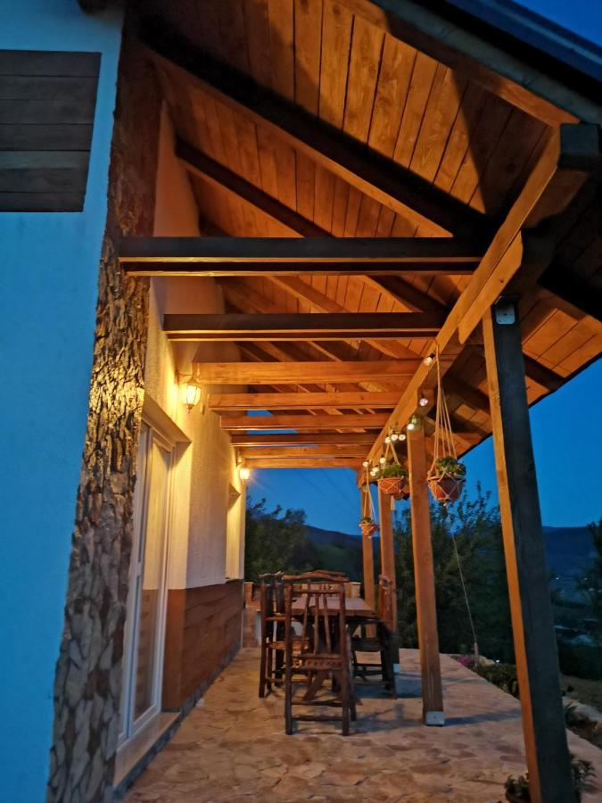 Nektar Park Villa Sara Біхач Екстер'єр фото